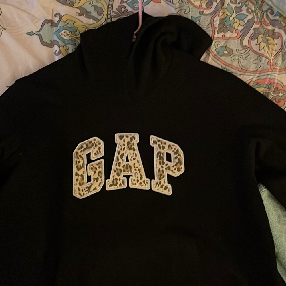 Black Gap Factory women’s hoodie. New with tags.